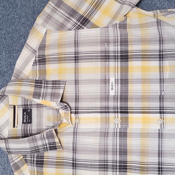 RVCA shirt - Picture 2 of 6